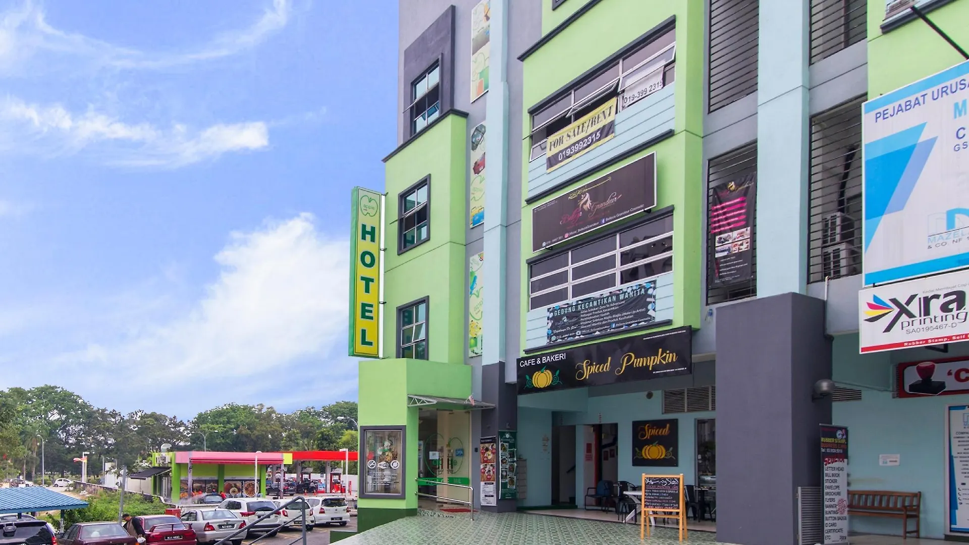 **  Apple Hotel Shah Alam Malaysia
